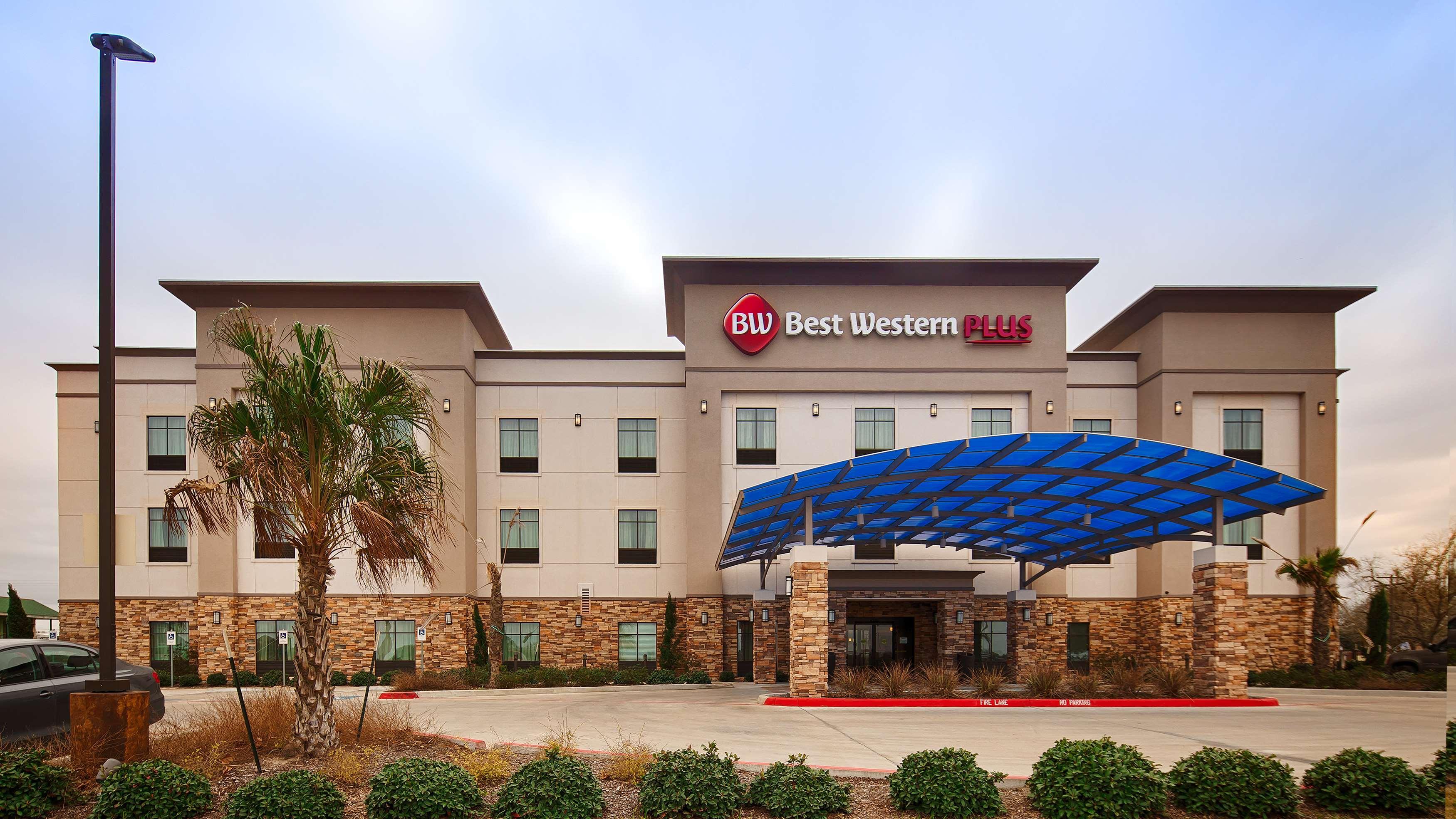 Best Western Plus Flatonia Inn Exterior foto